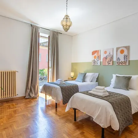 Casa La Rossa Apartment Busca